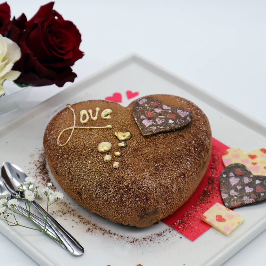 Chou Chou Valentines Day Cake